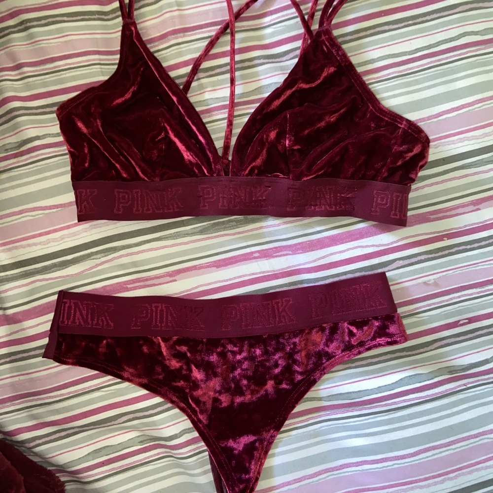 Velvet set from Pink